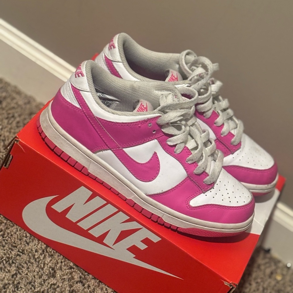 Nike Dunk Low Red and White Box